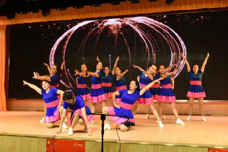 "多彩贵州·夕阳红"2016校园文化艺术节圆满谢幕