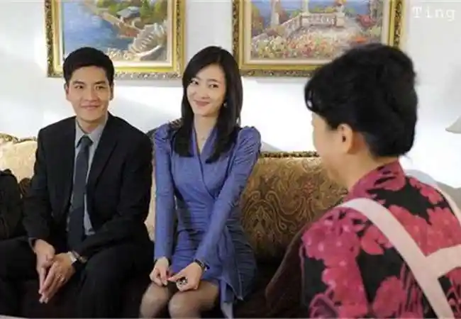 终於带著交往许久的女友回家吃饭,没想到爸爸却告诉我