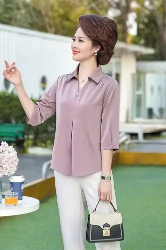 中老年女装夏季仿真丝衬衫女40岁50妈妈中袖t恤显瘦打底上衣