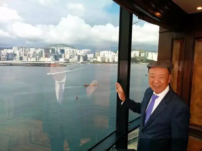 而在当时来说,这200万日本军票足以买下香港一整条街的房子!