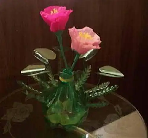 废物利用:雪碧瓶做花篮[图解]