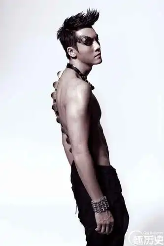 heads or tails structural events and molecular mec