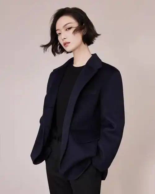 32岁倪妮终于换发型,齐耳短发又美又飒,配西装太帅气了_网易订阅