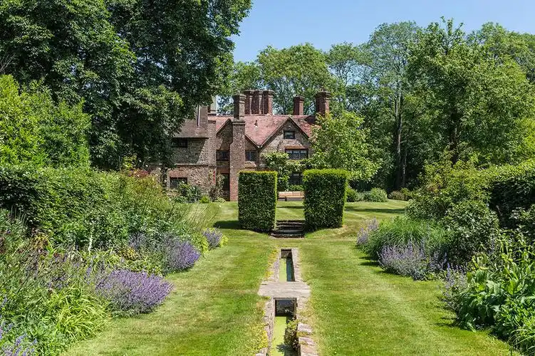 每日豪宅 | 园艺大师设计的英国16世纪乡村庄园