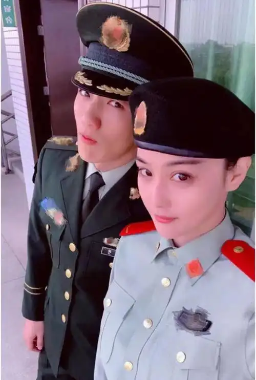 "军嫂"张馨予晒日本度假照,穿万元连衣裙,被喊胖子后瘦身5斤