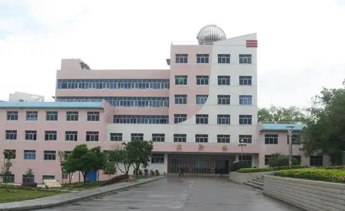 湖南省武冈市第二中学