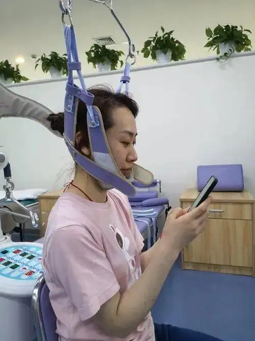 颈椎牵引时为什么不能做这些动作?你了解了么?