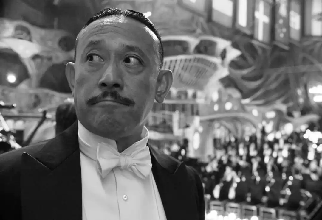 姜文:狗日的中年,强悍又脆弱!