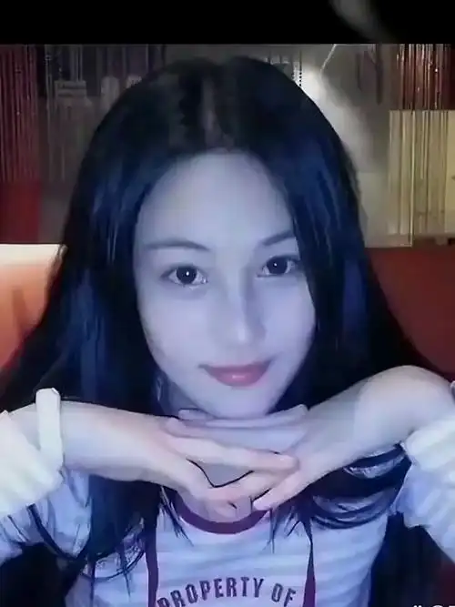 张馨予小时候是真好看呀,从小美到大!