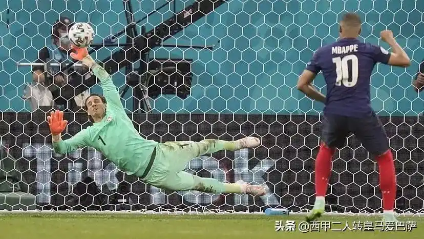 守门员规则(守门员二次触球规则)