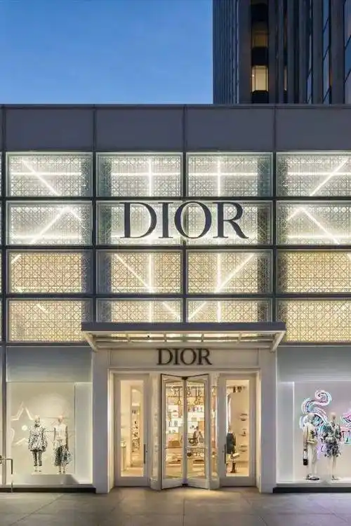 奢侈品牌如何赋能景观设计?解码奢侈品牌内核