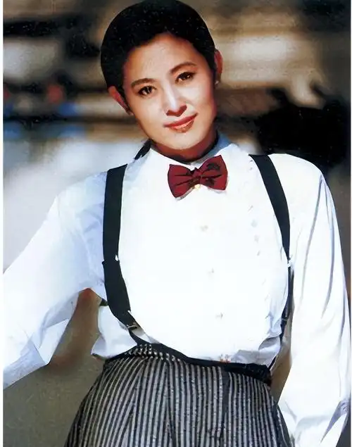 回顾倪萍八年感情遭陈凯歌背叛恨的人是冷漠无情的前夫