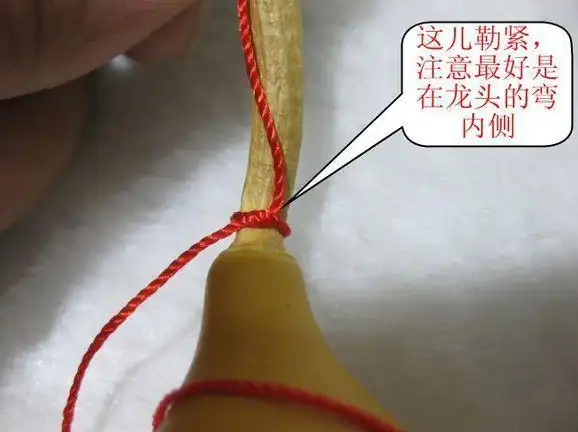 9个葫芦的绑绳方法图解每个成熟的葫芦里葫芦籽众多