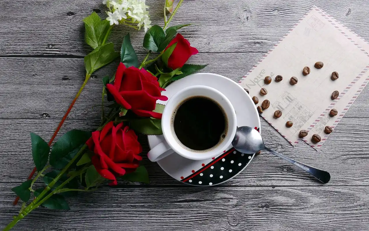 清新唯美咖啡桌面壁纸