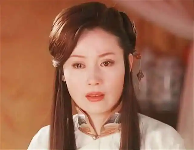 邬倩倩:结婚19年被丈夫抛弃,今65岁和侄女抱团取暖