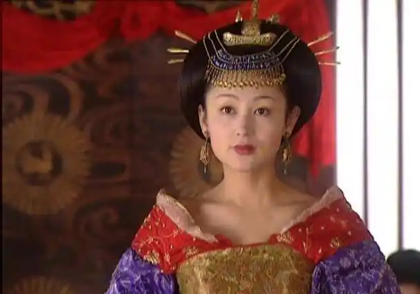 2013年上官婉儿墓被发现揭开历史真相_武则天_李显_宰相