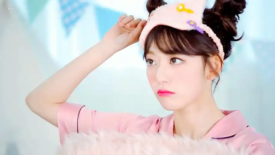 宫脇咲良 - 堆糖,美图壁纸兴趣社区