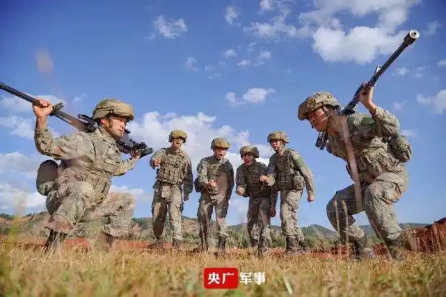 "星空迷彩"——19式通用迷彩