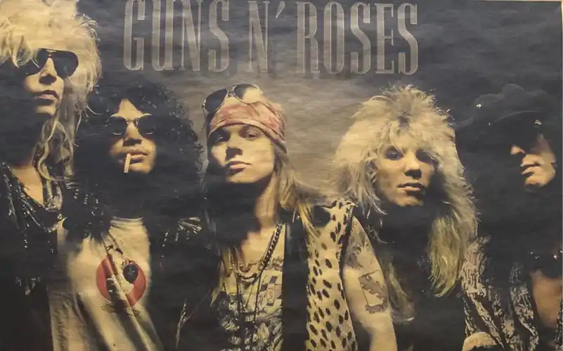 枪花乐队 枪炮玫瑰november rain中间 solo