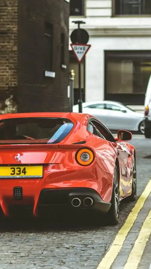 红色法拉利跑车,高清图片,手机锁屏桌面-壁纸族