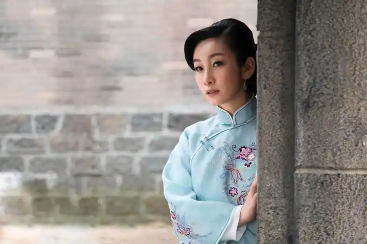 秦海璐殷桃刘涛蒋欣飞天奖惜败给孙俪她们中有人输在起跑线却越走越好