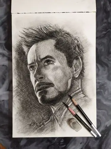 手绘炭笔"钢铁侠"