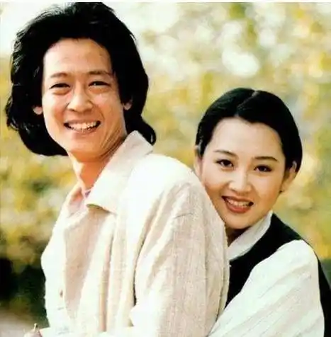 徐帆前任原来是他,我们每个人都认识,难怪冯小刚从不提起