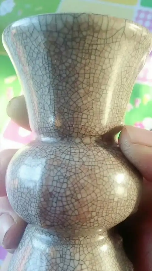 宋元哥窑瓷紫口铁足金丝铁线.