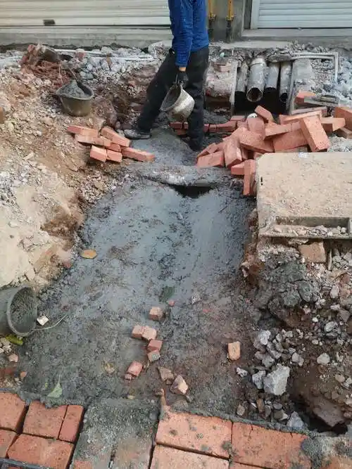 今飞小区接户管管道方包.