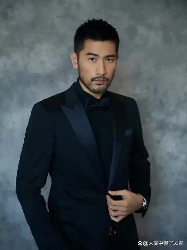 中国身高最高的10位男明星排行榜,雷佳音强势上榜!
