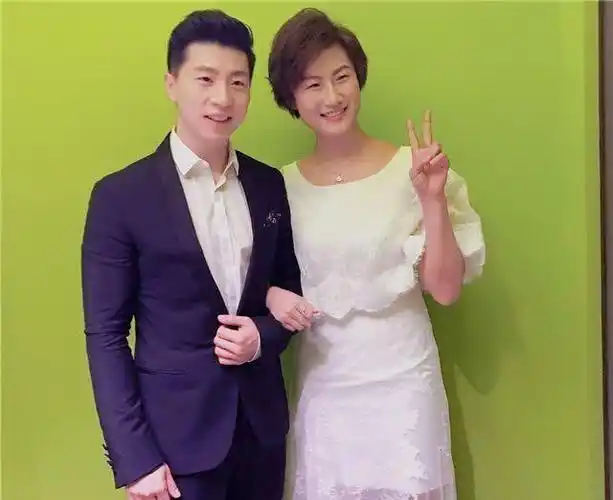 马龙当乒协主任丁宁曾表态去竞选刘国梁提醒这里竞争最激烈