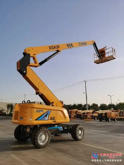 徐工xga26曲臂式高空作业平台高清图 - 外观