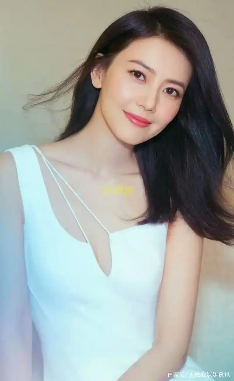 娱乐圈中那些拥有"一眼万年"的桃花眼明星们