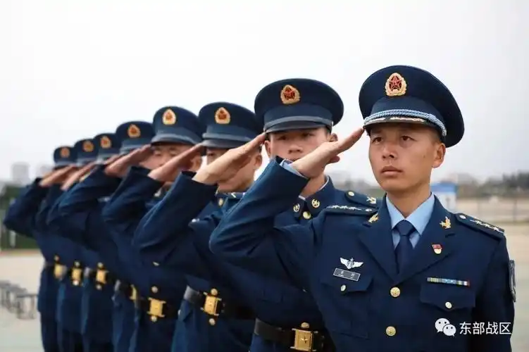 这就是排面空军兵哥的队列会操来啦