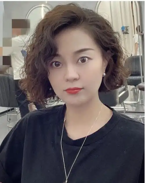 现在发型原来流行这样剪,全头卷波波头小豁牙刘海,款款都心动插图6