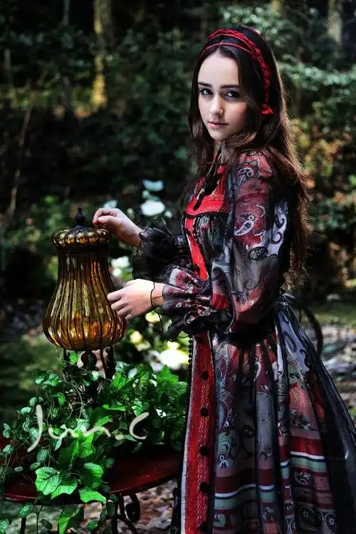 漓生从风定鸦烟转采于2019-05-28 14:33:32精灵人杂图漓生同采自img5.