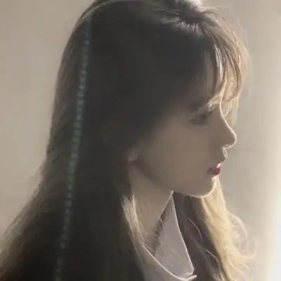 女生头像小众唯美暗恋是一个人的兵荒马乱