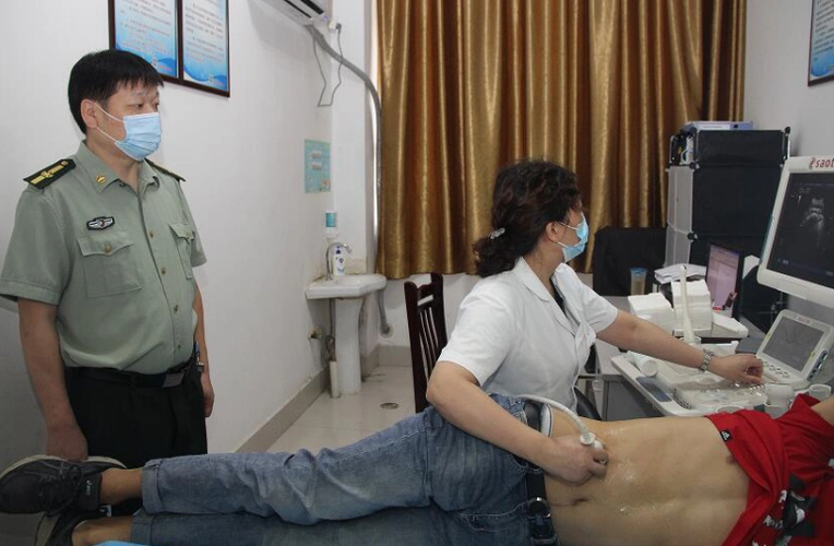 利州区2020年征兵体检在我院启动