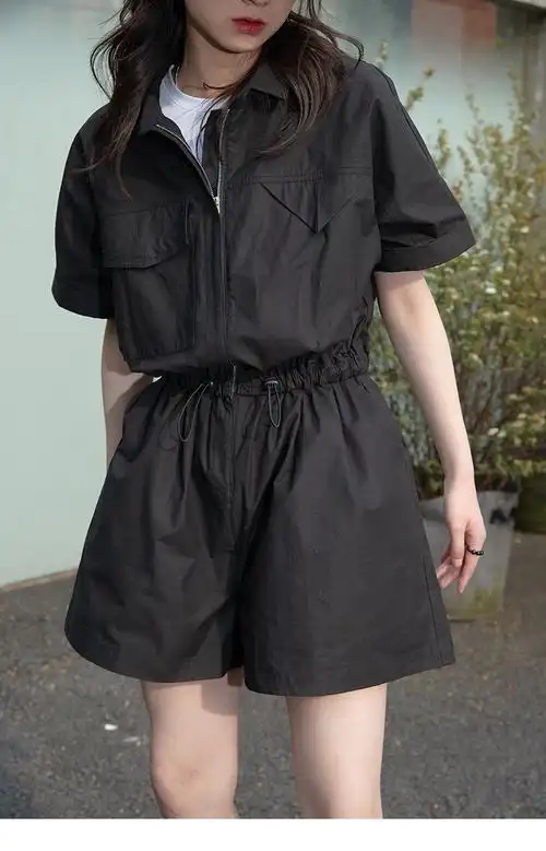 moment黑色工装连体裤短裤短袖女2023新款夏季薄款小个子短款气