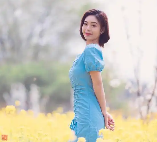 一个人拍照如何摆拍好看这组姿势可参照自然气质上镜漂亮