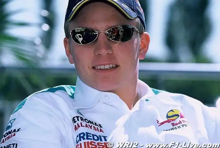 f1丨kimi莱科宁从家里没有厕所的酷boy成长为f1车手总冠军索伯时期