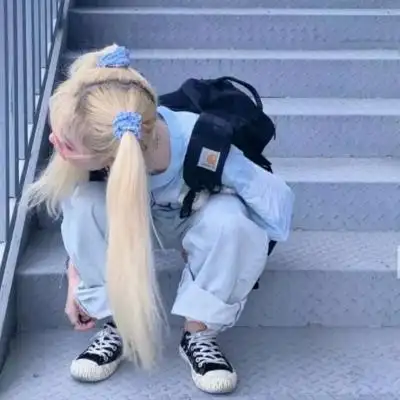 欣欣 高品质没脸头像_女生头像_我要个性网