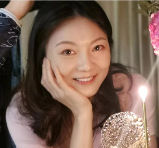 9月30日是张艺谋娇妻陈婷39岁生日,晚上的时候陈婷本人还特意在个人