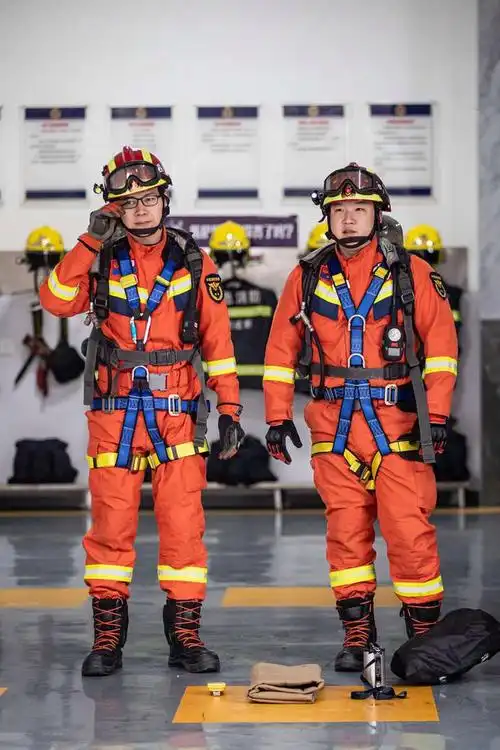 【奔跑吧小哥】四川最小消防站:守护万家灯火七十余载