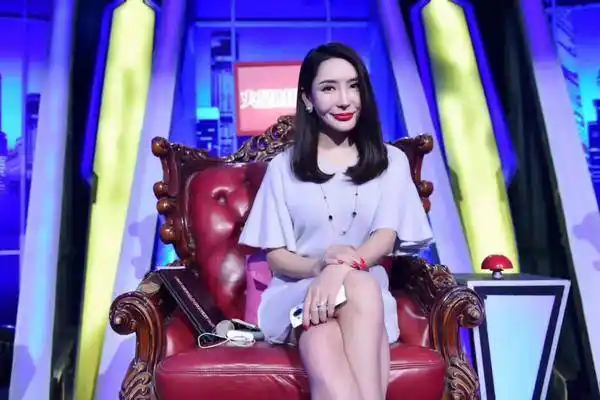 百变女王贺冬冬,有多少你不知道的秘密?