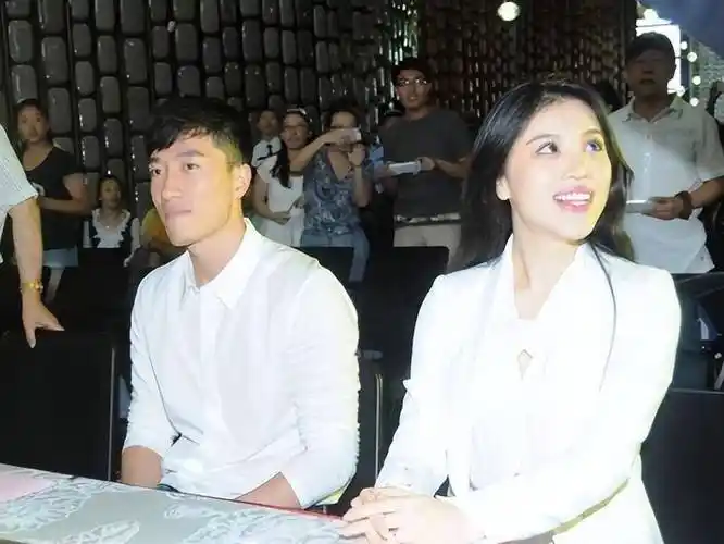 分手8年后,再看刘翔和葛天,他们的生活,一个天上,一个地下_吴莎_退役