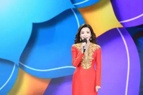 朱迅:抗癌12年,7次上春晚,对苦难最好的复仇,是不怂不认输