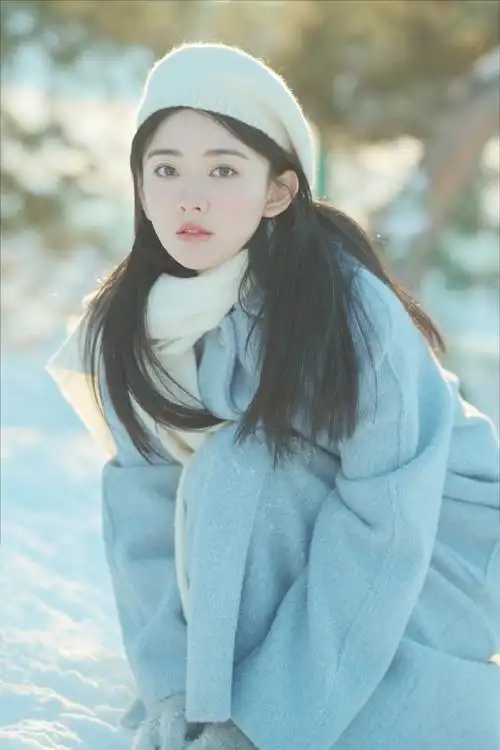 梁洁冬日氛围感大片