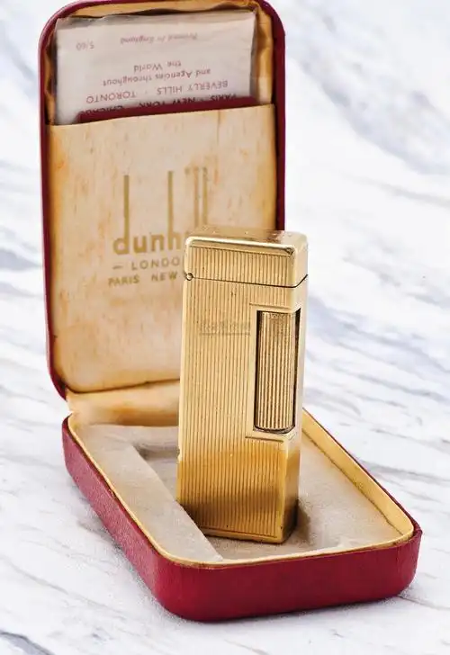 0449登喜路14k镀金打火机