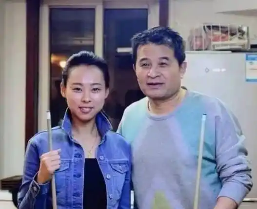 毕福剑现在干嘛呢 他的老婆是谁干什么的-图4